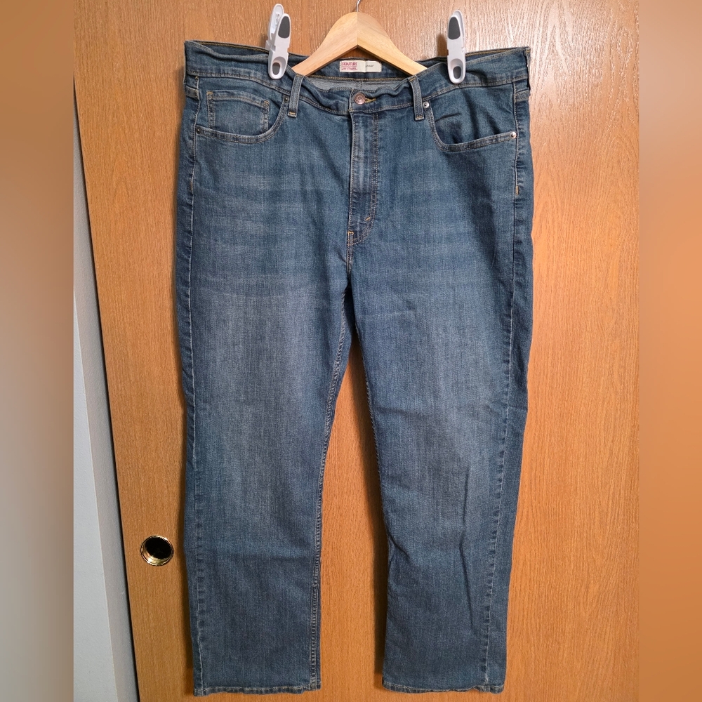 Signature by Levi Strauss Men's Faded Blue Straight Jeans 40x30